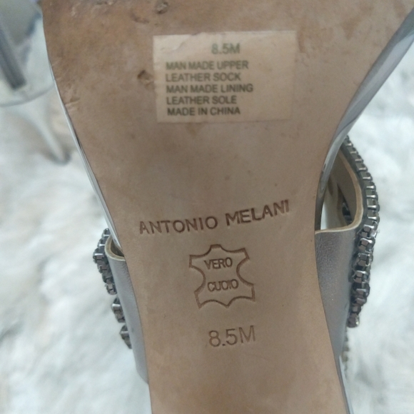 Antonio Melani Paolma silver heel w/ rhinestones - Picture 8 of 9